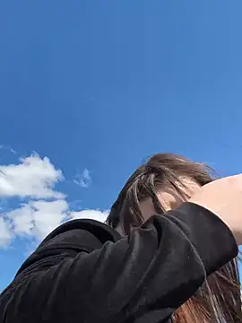 Sara_Slow live sex cam