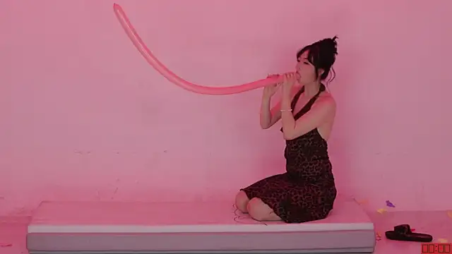 美女ATY1314在线直播