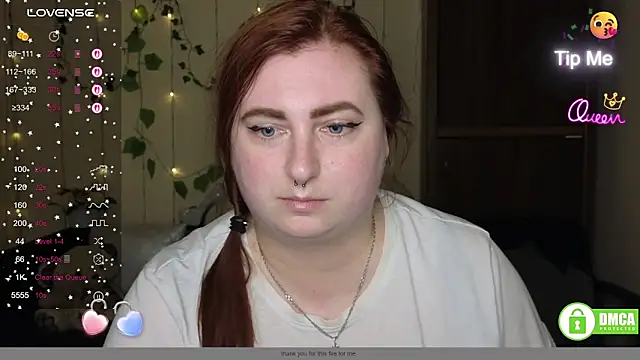 Alicia_love00 webcam