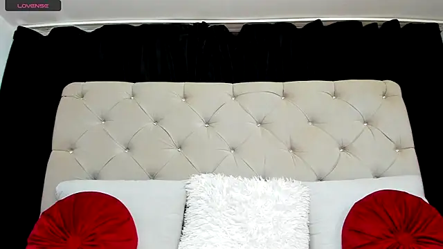 Sweet_Candyy__ webcam