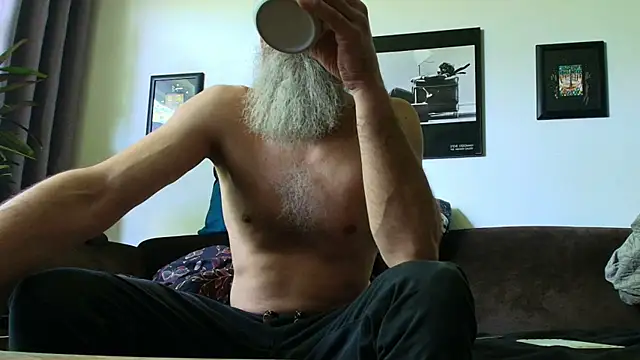 kingsscepter (Ask my age) - tribute to your king