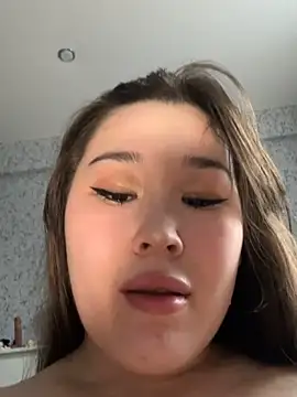 minamionizuka (F young) - suckingfinger