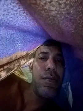 UnreadyChutzpa webcam