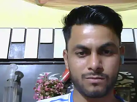 Stubborndesiboy webcam