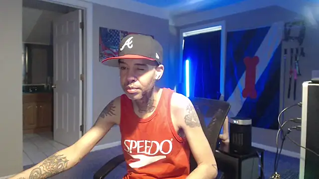 michigan9000 (Ask my age) - Dj slut pup