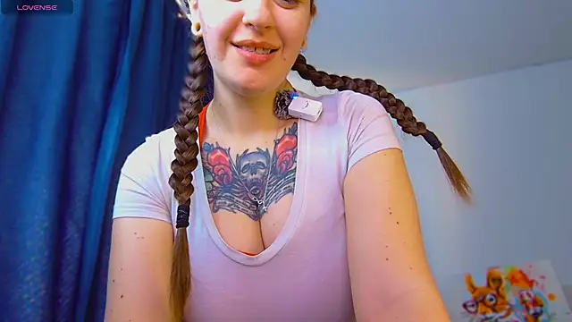 ann_mikela (F young) - to pierce nipples