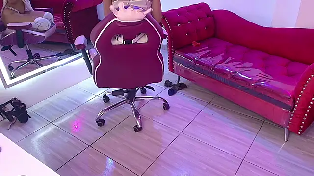 gabby_belford (F teen) - ride dildo 🍆🍑