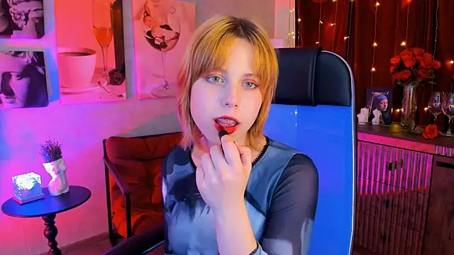 VivienneHebert webcam