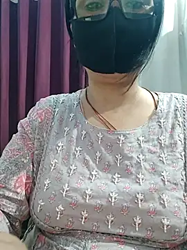 Aishwaryaa_69 webcam