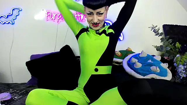 Purple_Coffin666 webcam