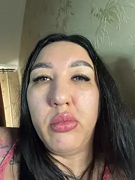 Naughtbaby_2025 webcam