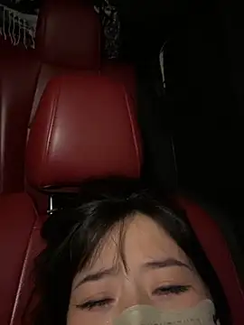 美女xiao-mo520在线直播