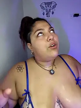 kendra_lil_evill webcam