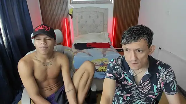 juan_and_luke webcam