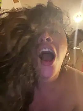 vivi_kvsh (Ask my age) - Dildo+masturbacion deditos