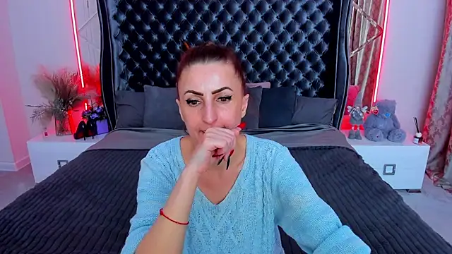 rebecca_diamond - Rebecca_Diamond's free webcam - UK Sex Cams