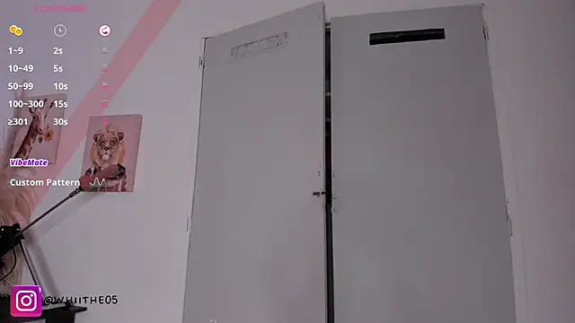 isabella_whiithe webcam