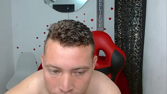 sven_fox723 webcam