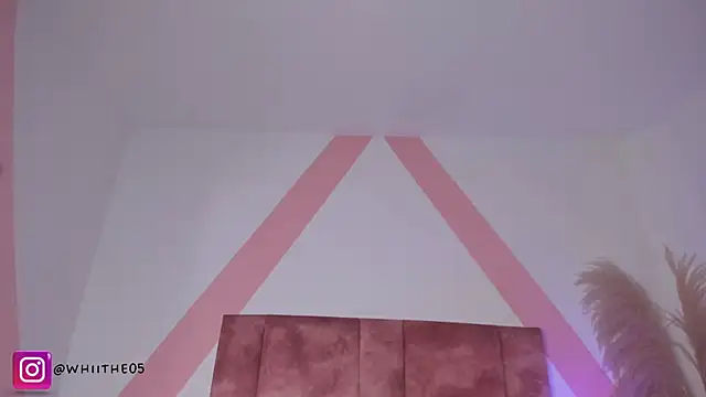 isabella_whiithe webcam