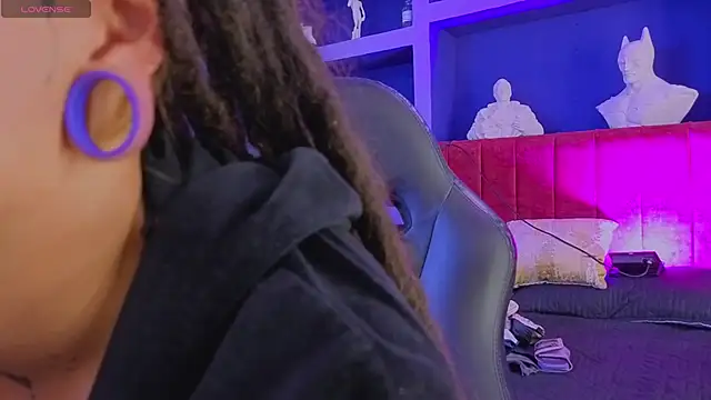 _sharlotte777 webcam