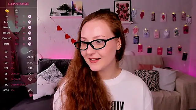 velvet_cherry_ webcam