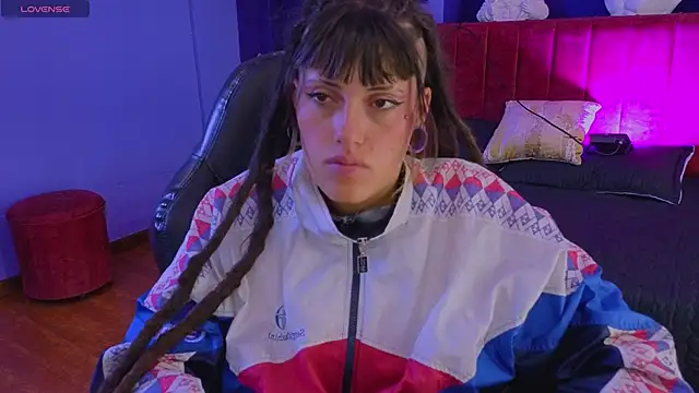 _sharlotte777 webcam