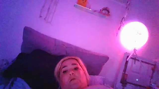 ajsin7 - Ajsin7's free webcam - UK Sex Cams