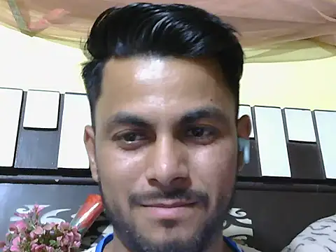 Stubborndesiboy webcam