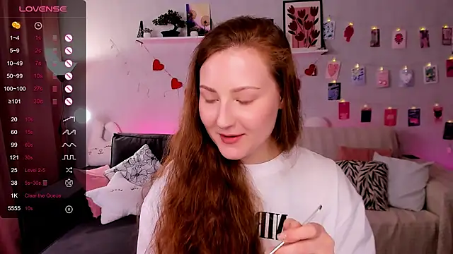 velvet_cherry_ webcam