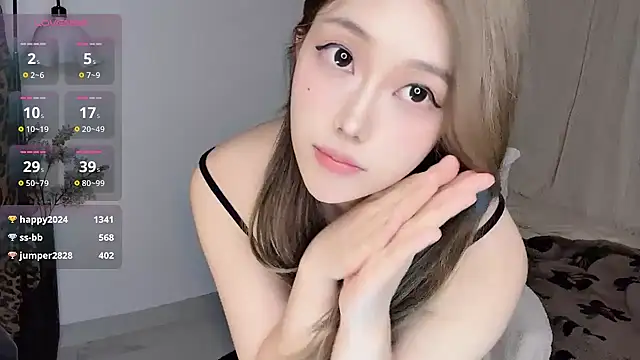 美女ceekie-77在线直播