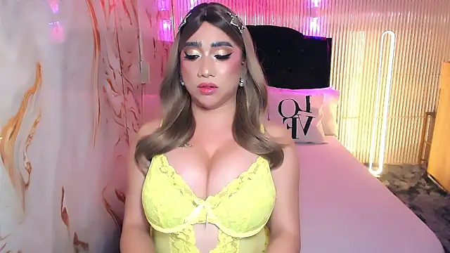 SelfsuckmyBigBanna webcam