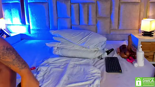 Miss_Abigail_ webcam