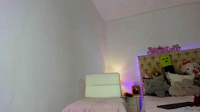 shantallhotxx webcam