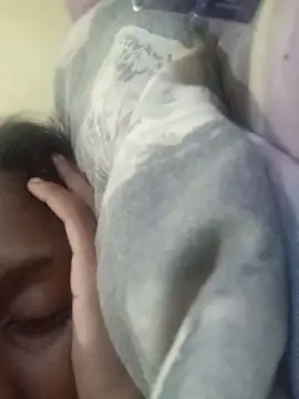 loveofpetitegirls34 webcam