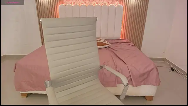 allyson_nahid webcam