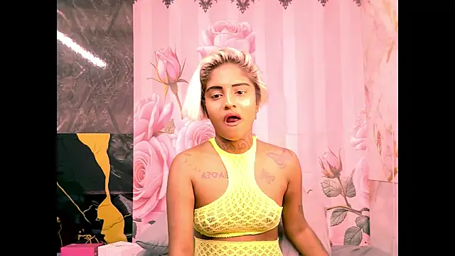 indian_barbie webcam