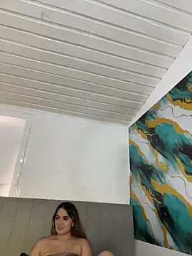 Antonella_Julieta webcam