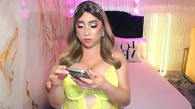 SelfsuckmyBigBanna webcam