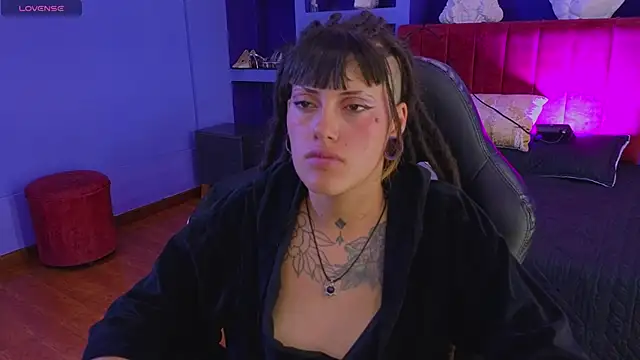 _sharlotte777 webcam