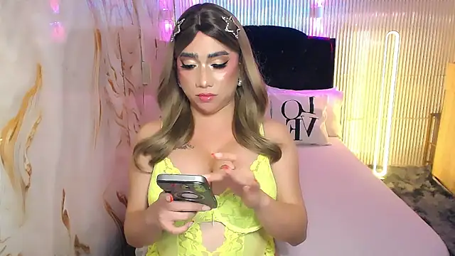 SelfsuckmyBigBanna webcam