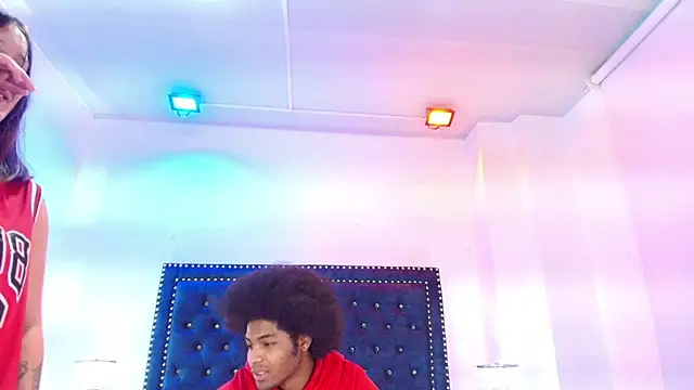 Cristal_and_luke webcam