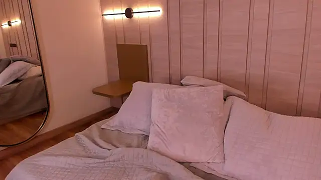 Sienna_brunette webcam