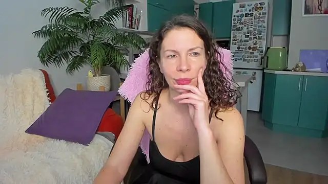 ChristinaGlory webcam