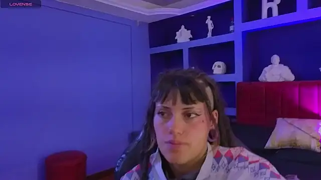 _sharlotte777 webcam