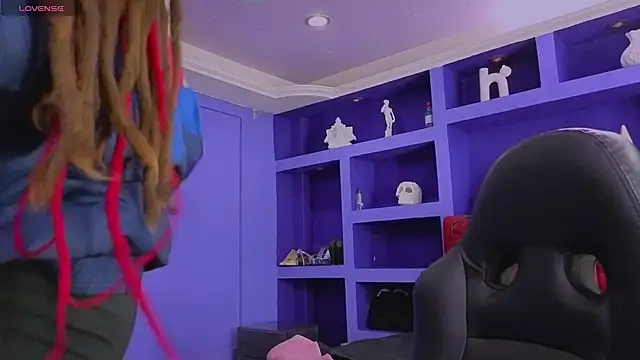 _sharlotte777 webcam