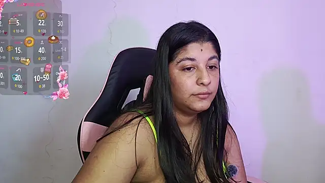 LittlLovely live sex cam