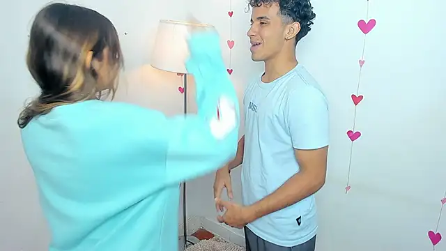 skinygirlcouple webcam