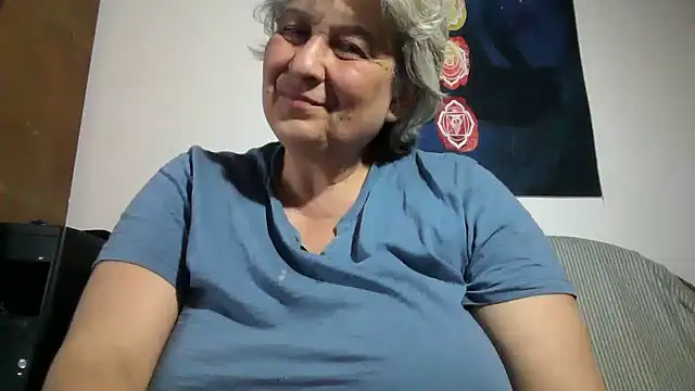 ExquisiteMature webcam