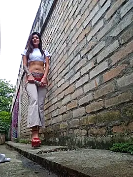 Yuky_ta live sex cam