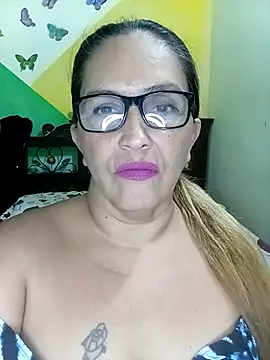 burbuja_y_caballero (G milf) - Joder a mama con la polla rico